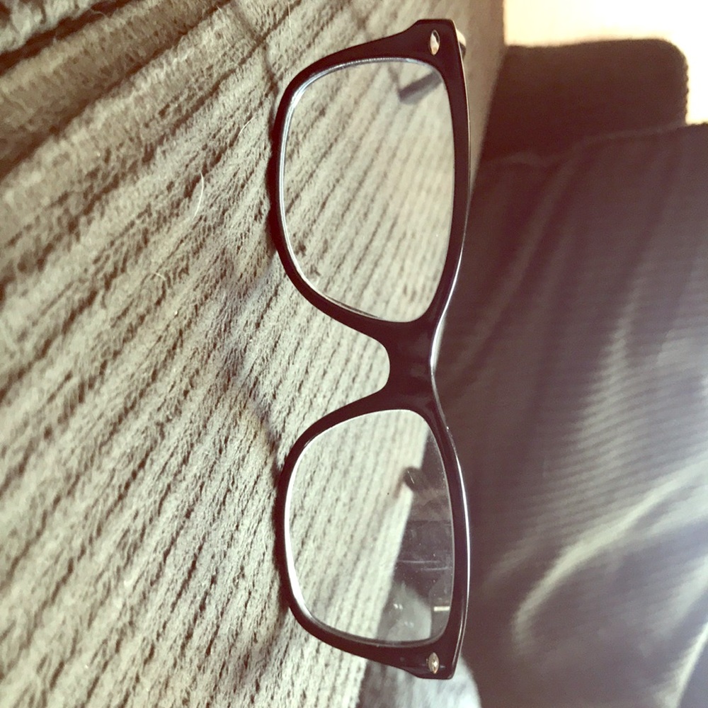 Black Rayban Frame